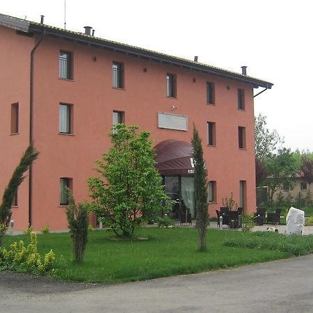 Hotel Hyknusa Reggio Emilia Luaran gambar