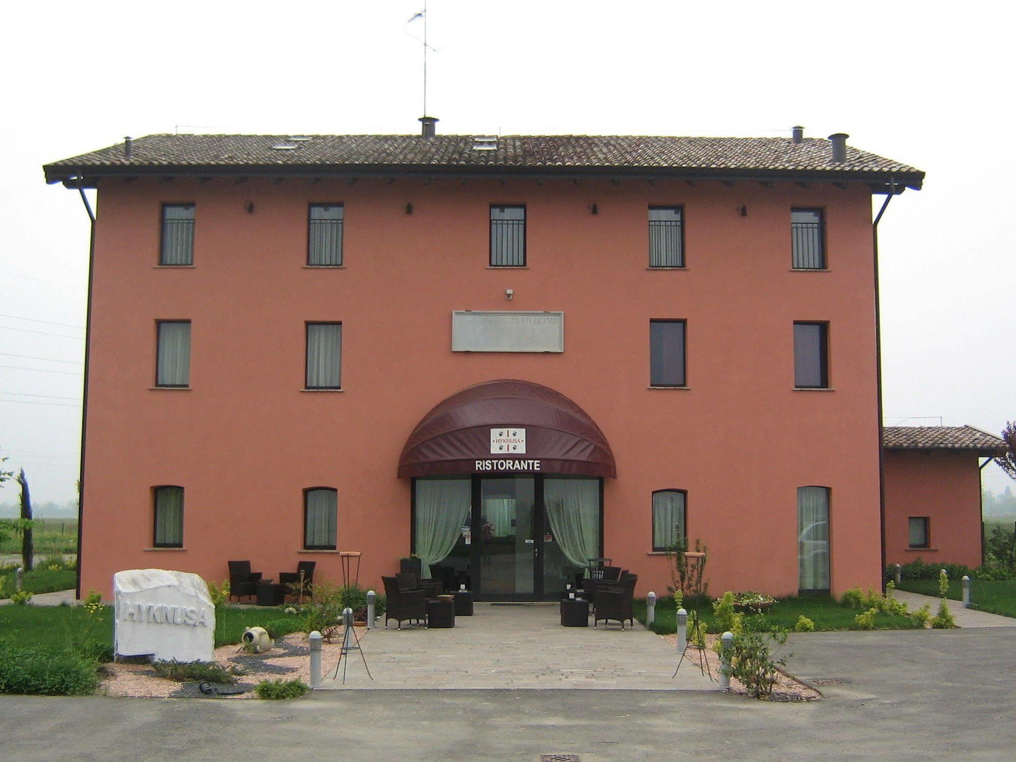 Hotel Hyknusa Reggio Emilia Luaran gambar